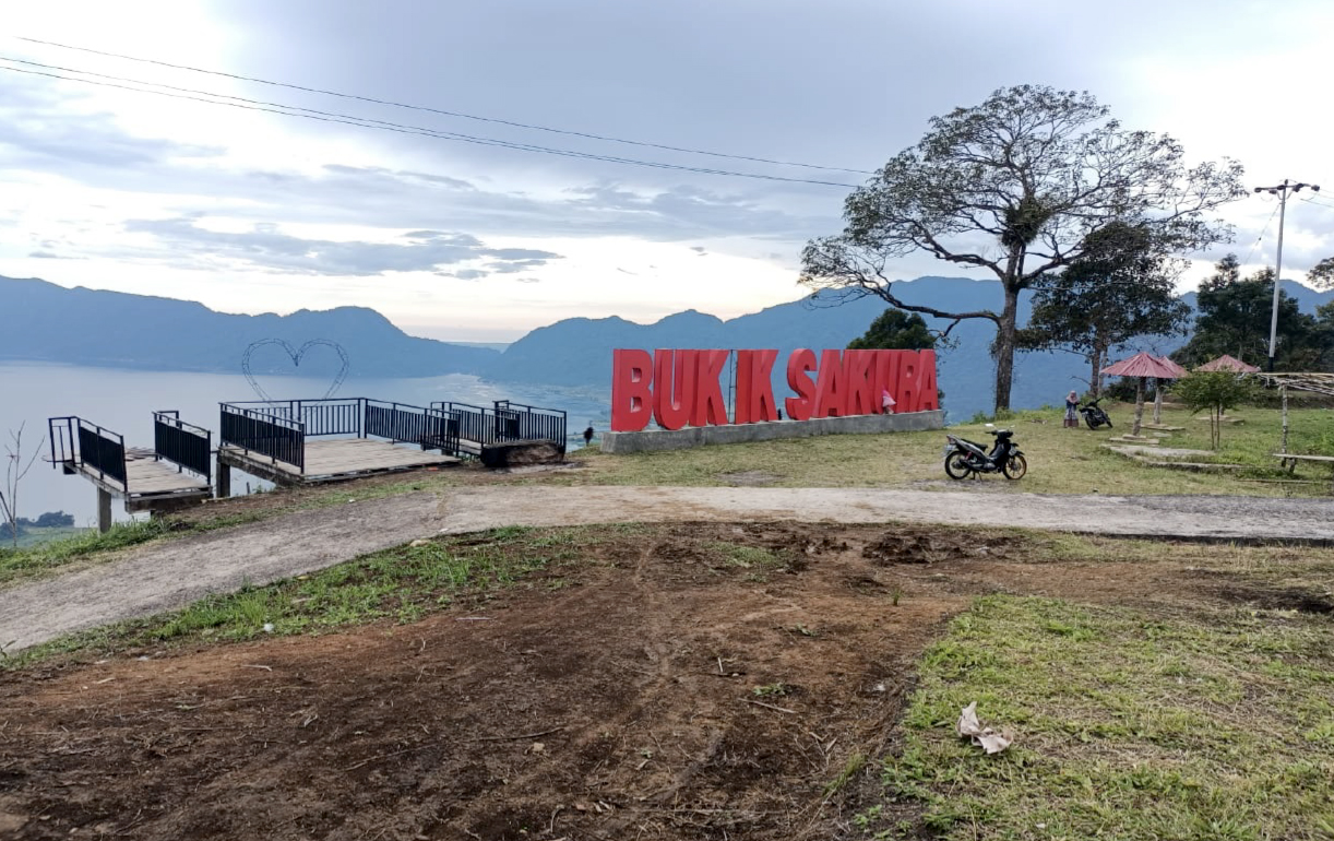Bukik Sakura Maninjau
